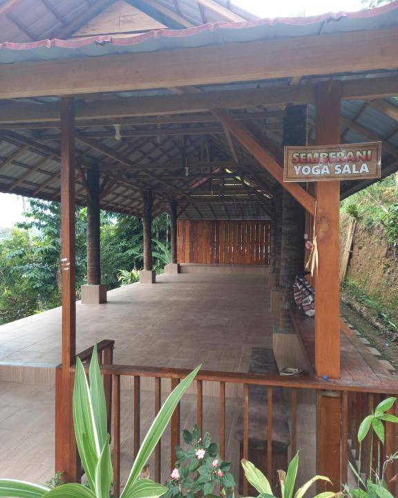 Photo of Others in Munduk
