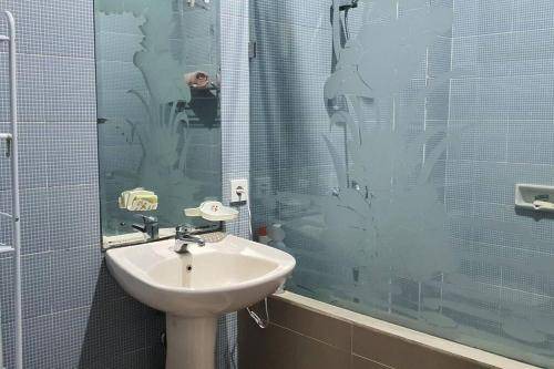 Photo of Bathroom in Panjer