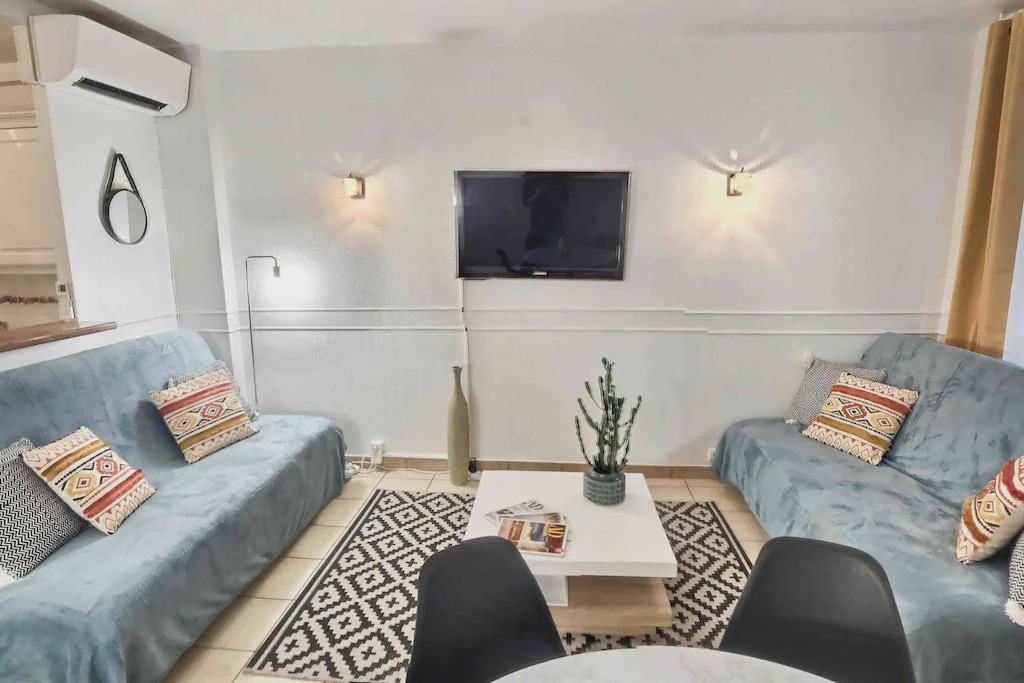 Photo of Livingroom in Cannes