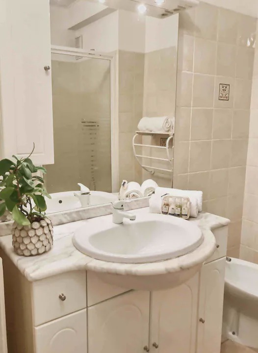 Photo of Bathroom in Cannes