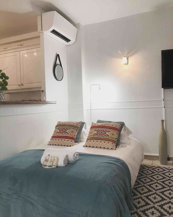 Photo of Bedroom in Cannes