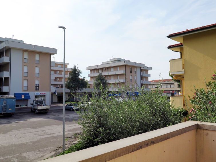 Photo of Buildings in Mazzanta
