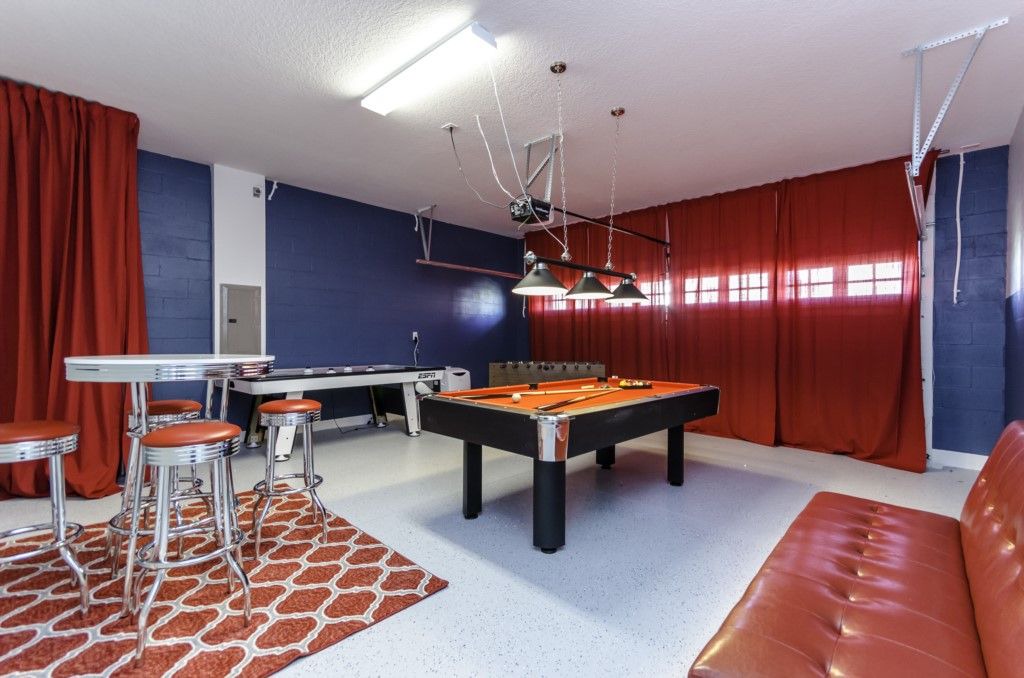 Photo of Livingroom in Davenport