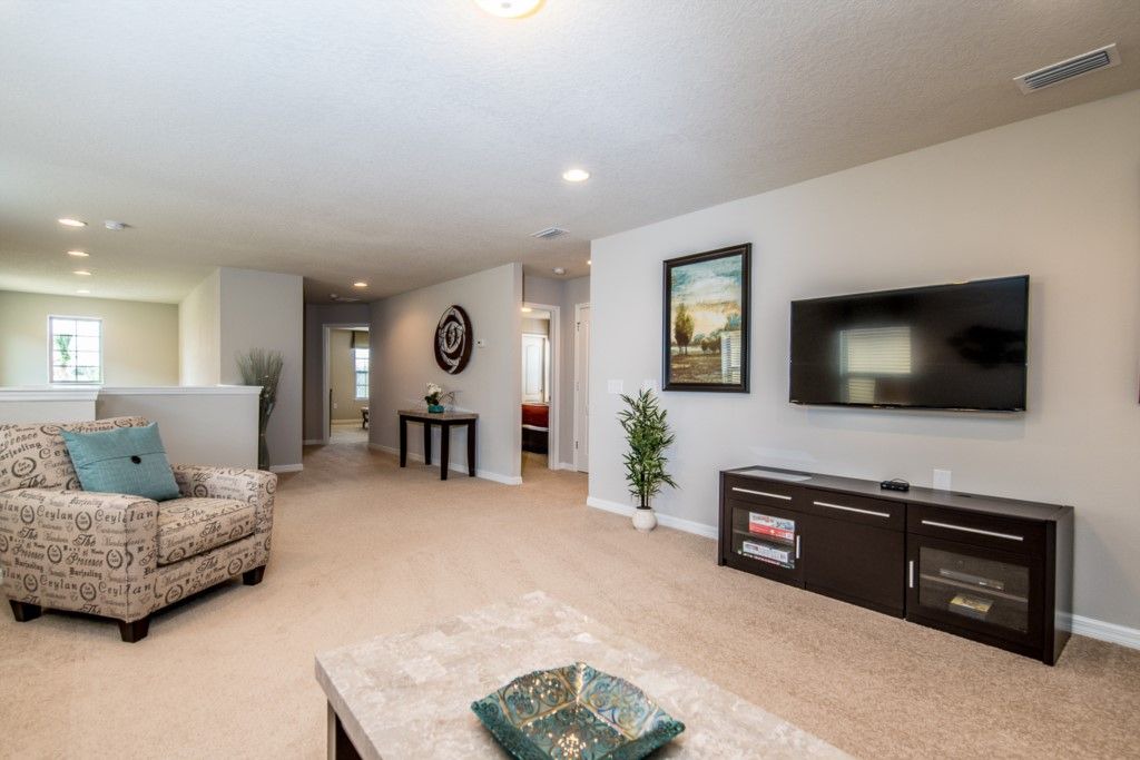 Photo of Livingroom in Four Corners