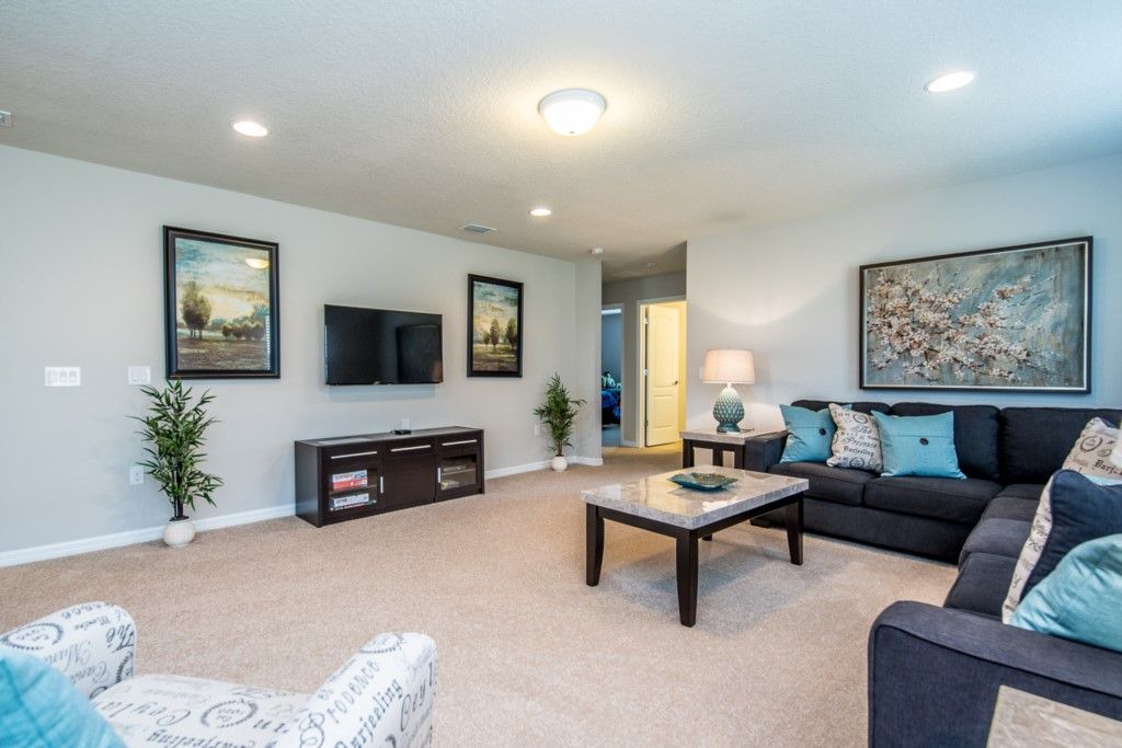 Photo of Livingroom in Four Corners