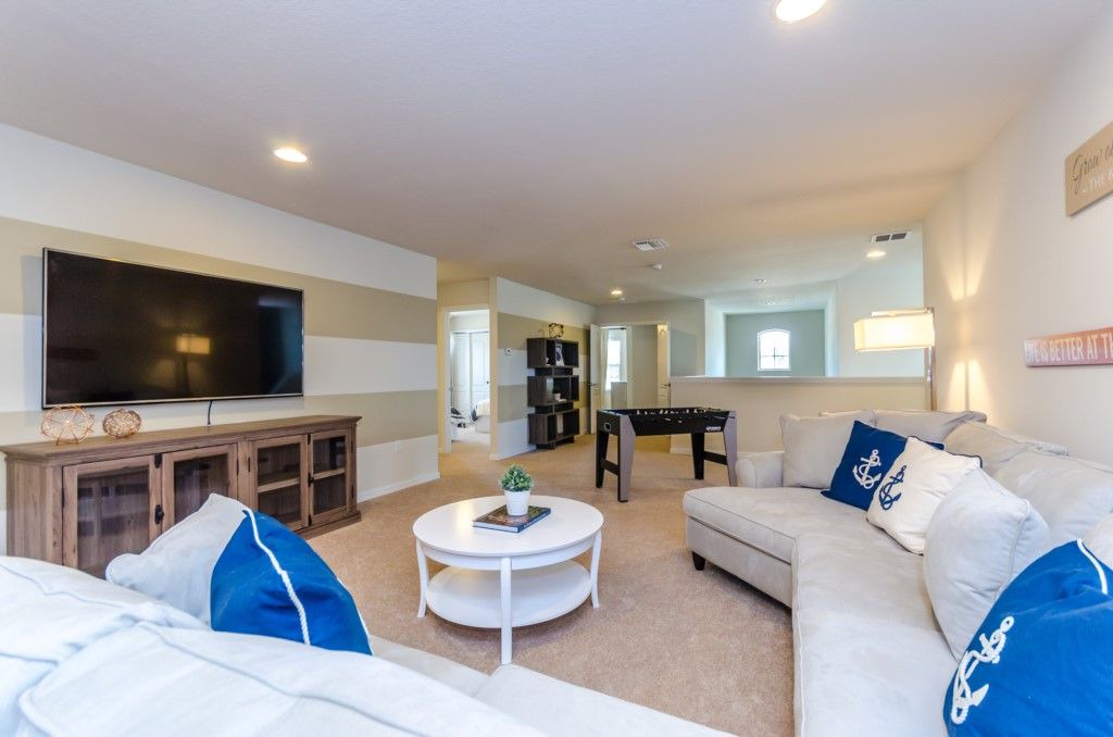 Photo of Livingroom in Four Corners