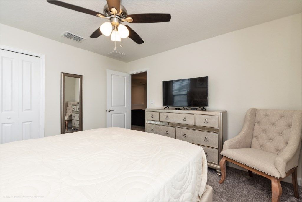 Photo of Bedroom in Davenport