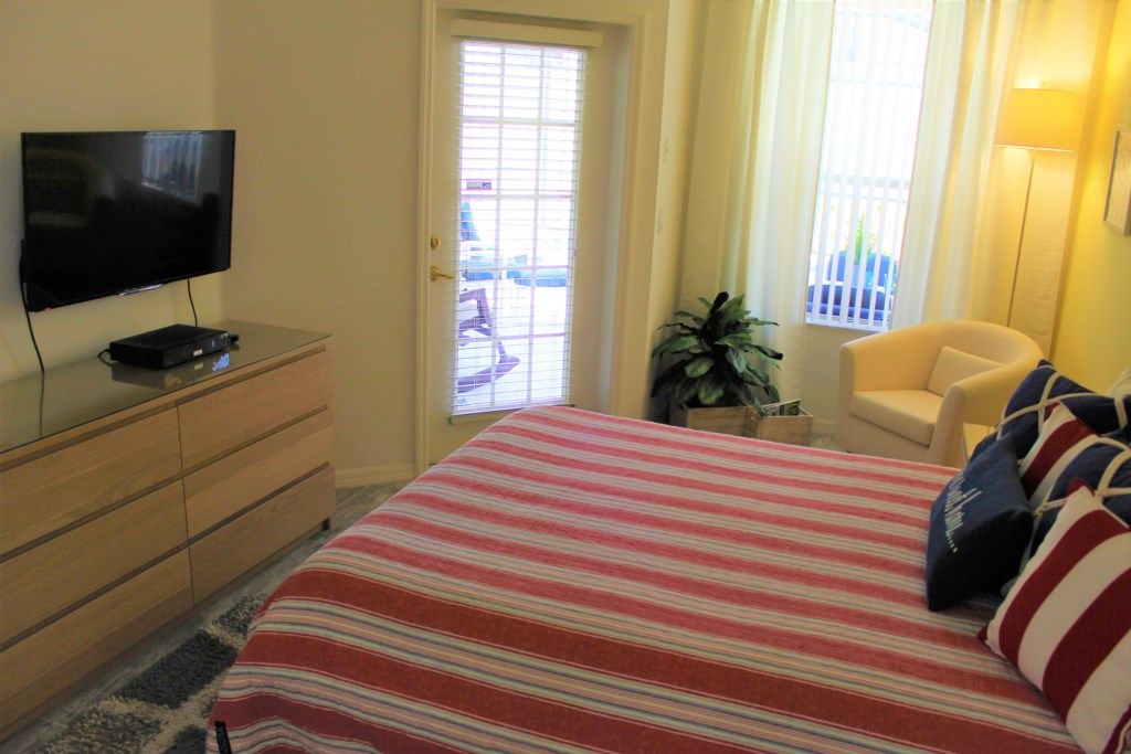 Photo of Bedroom in Florida Pines