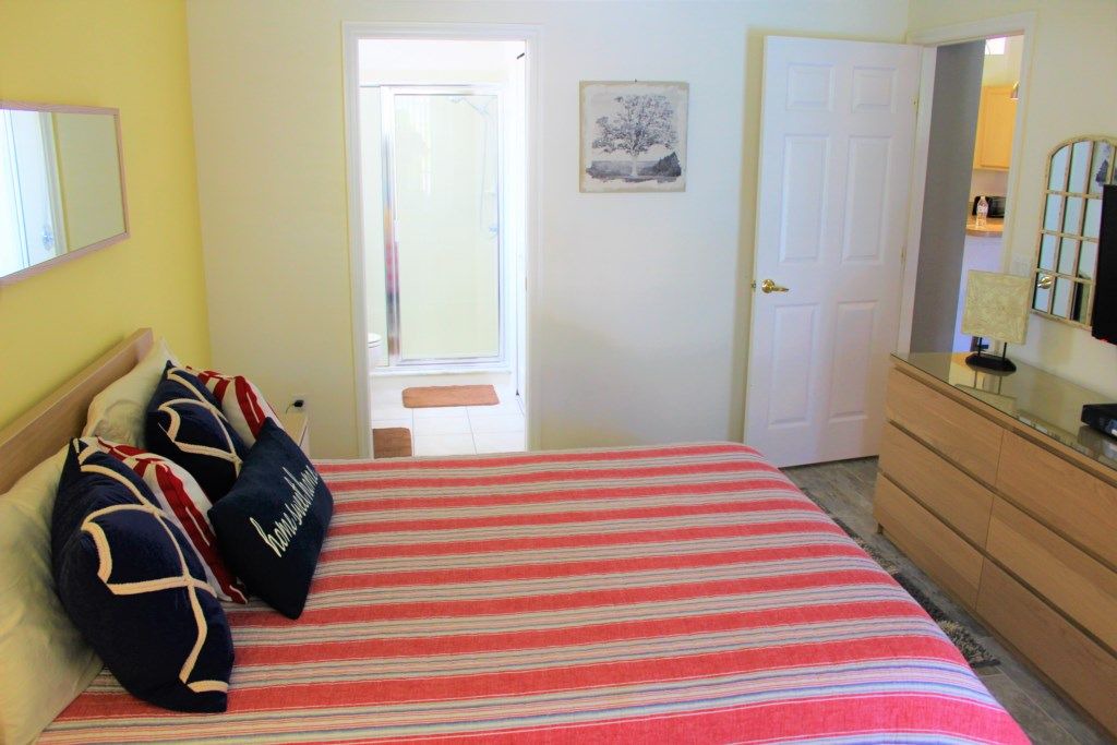 Photo of Bedroom in Florida Pines
