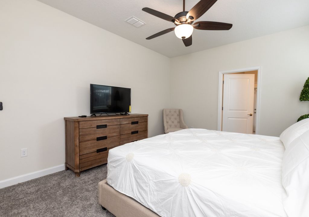 Photo of Bedroom in Davenport