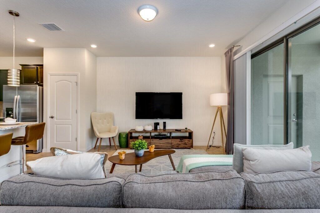 Photo of Livingroom in Briargrove