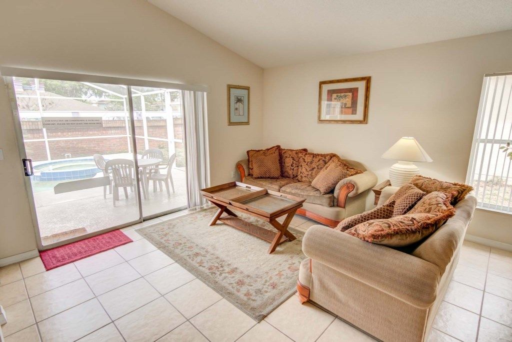 Photo of Livingroom in Creekside