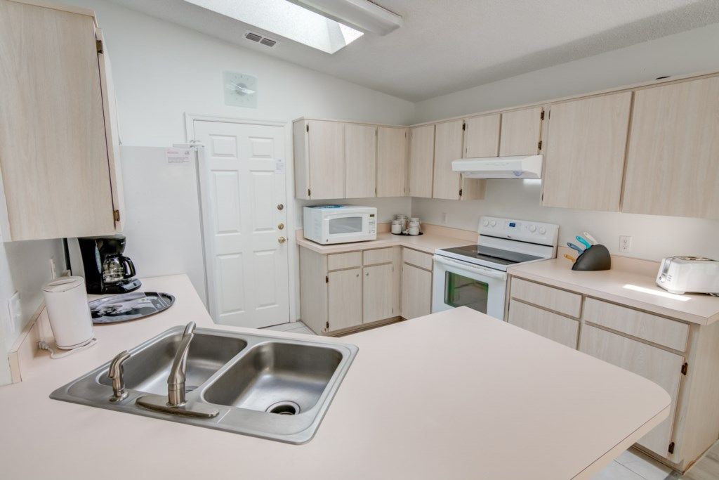 Photo of Kitchen in Windward Cay