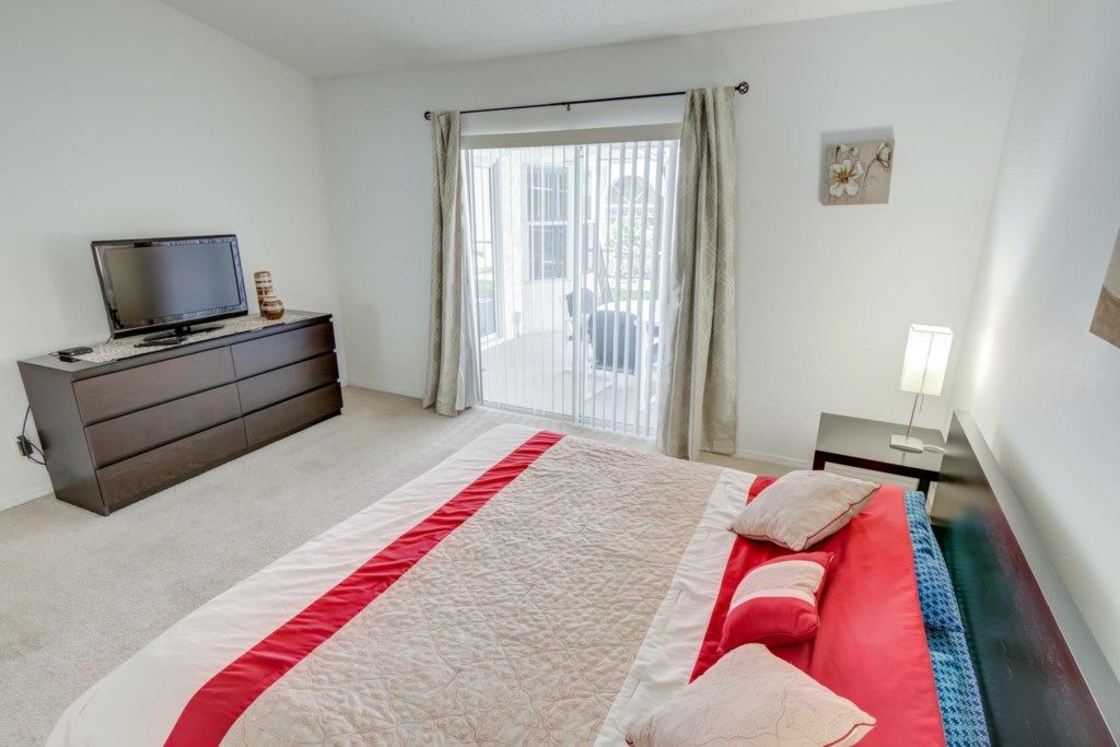 Photo of Bedroom in Windward Cay