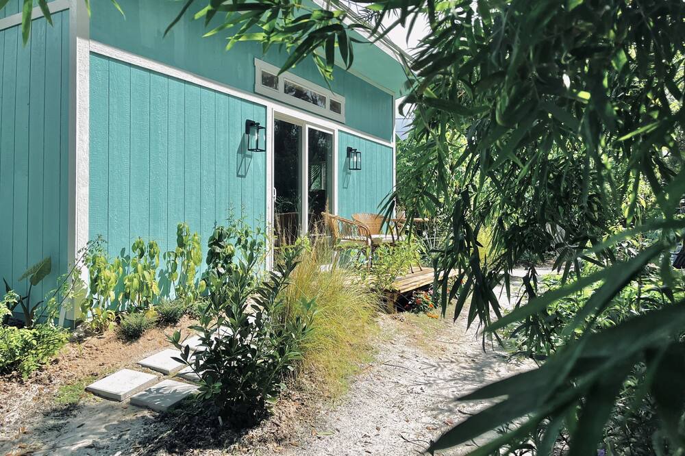 Photo of Outdoor in Forest City