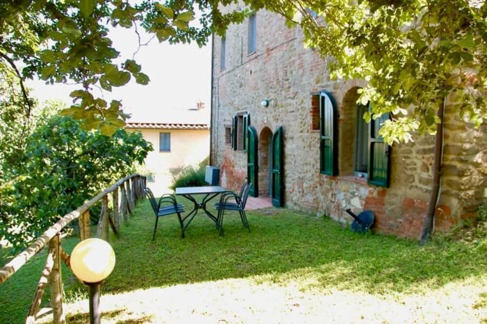 Photo of Others in Paciano