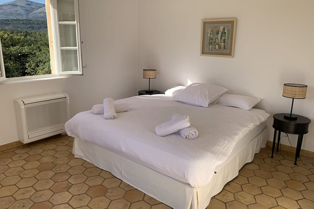 Photo of Bedroom in Mons