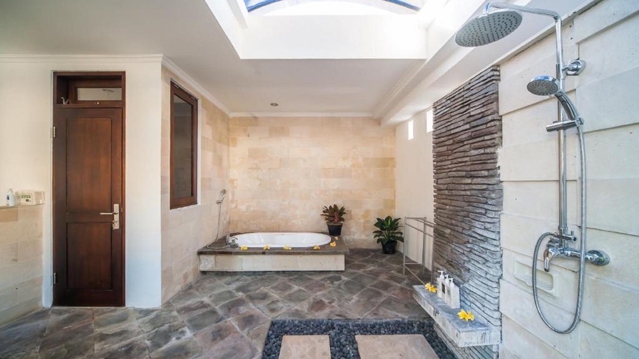 Photo of Bathroom in Sanur