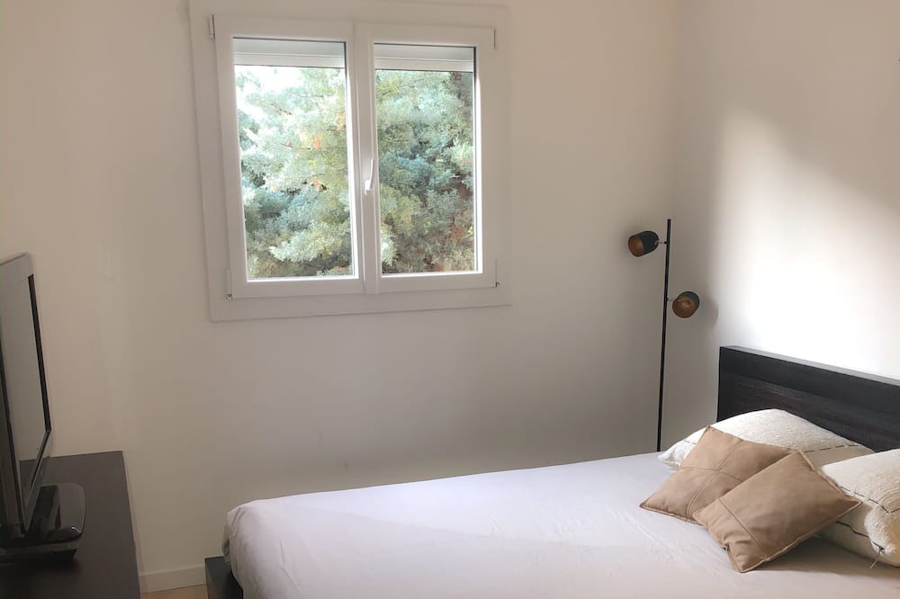 Photo of Bedroom in Saint Pierre de Feric