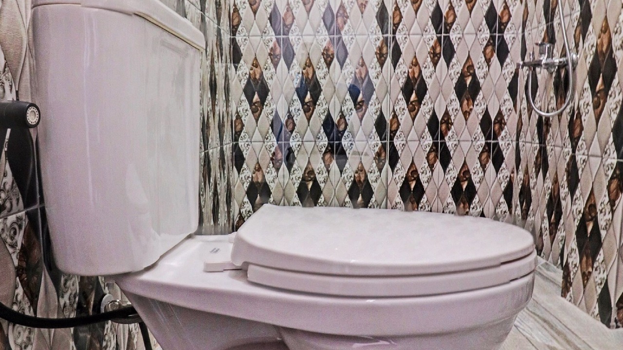 Photo of Bathroom in Sarolangun