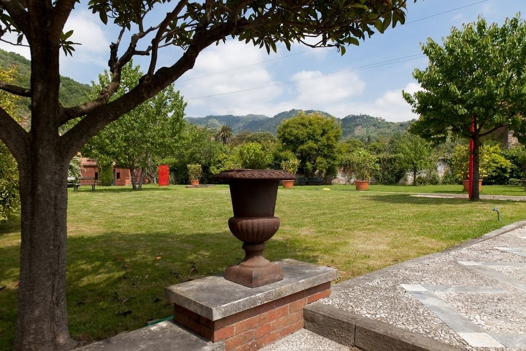 Photo of Outdoor in Carrara