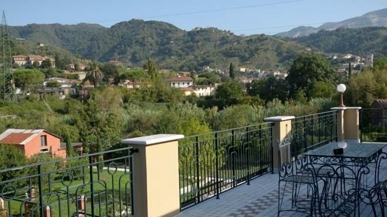 Photo of Patio Balcony in Carrara