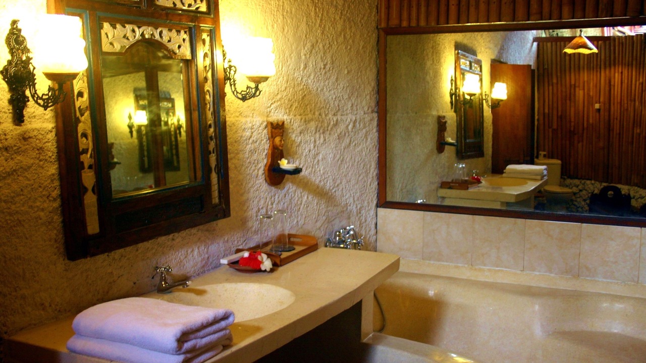 Photo of Bathroom in Dyanapura