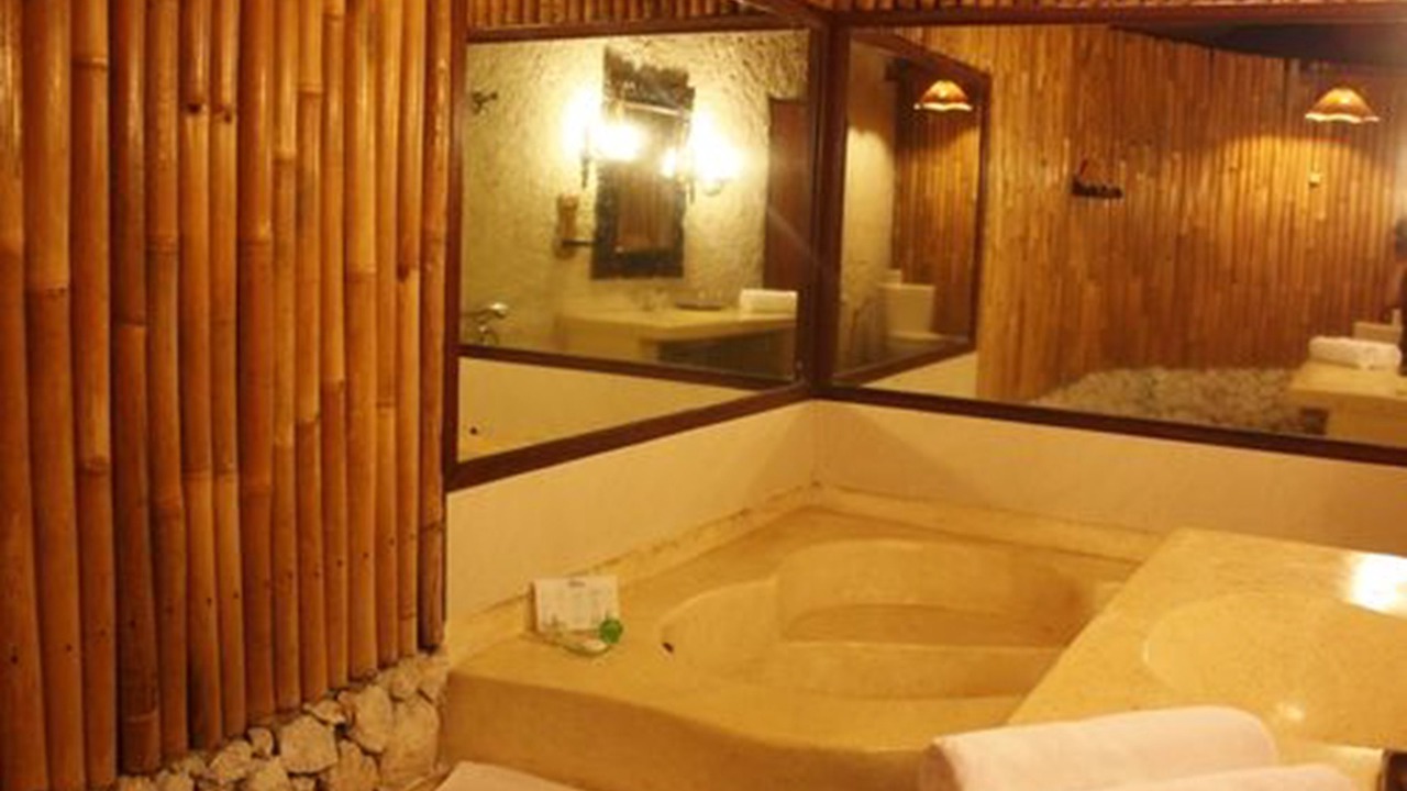 Photo of Bathroom in Dyanapura