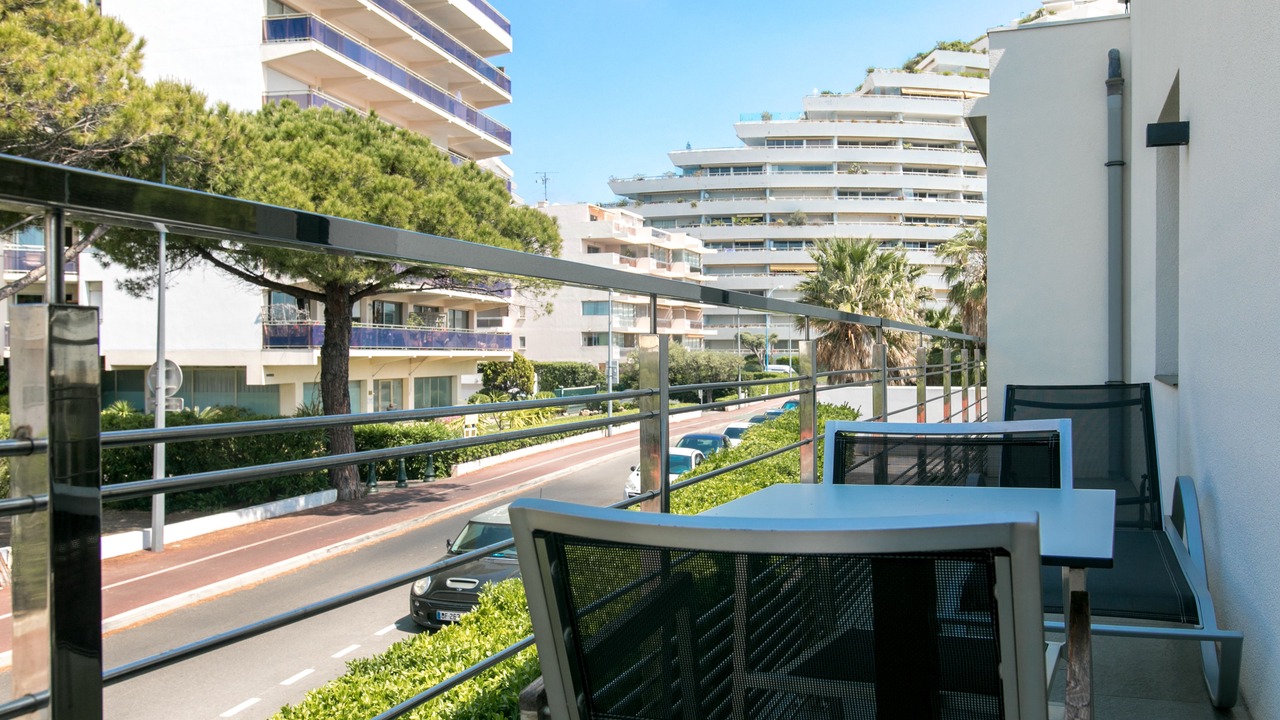 Photo of Bedroom in Villeneuve Loubet Beach