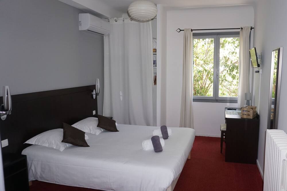 Photo of Bedroom in Cros-de-Cagnes