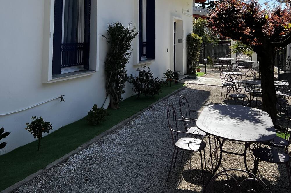 Photo of Outdoor in Cros-de-Cagnes