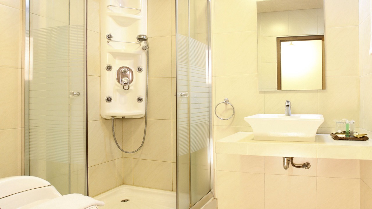 Photo of Bathroom in Pasteur
