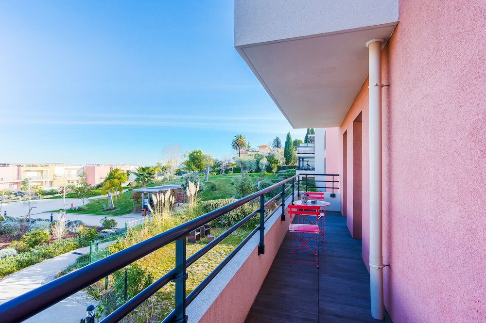 Photo of Patio Balcony in Saint Antoine