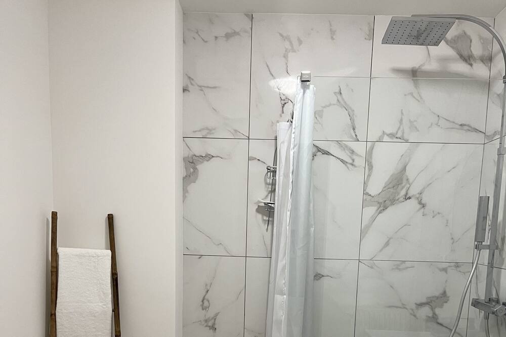 Photo of Bathroom in Mantega