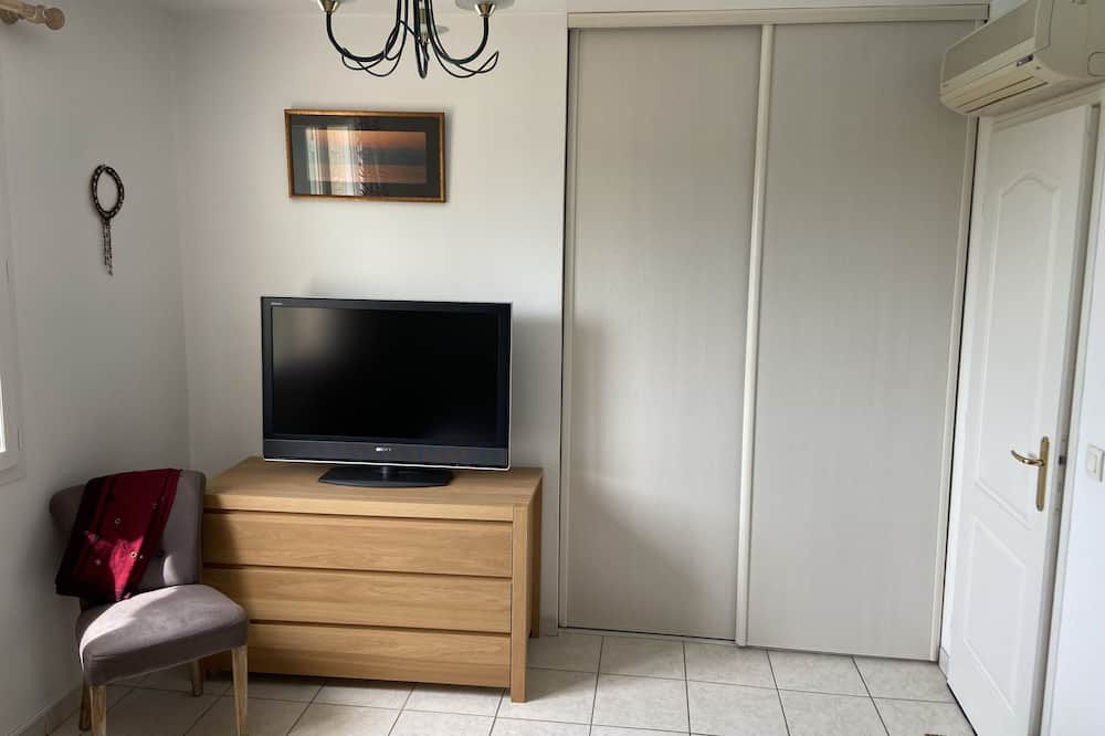 Photo of Bedroom in Chateauneuf-Grasse