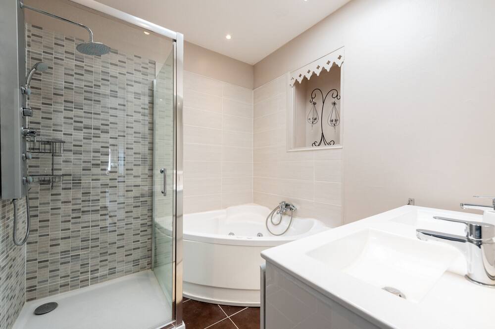Photo of Bathroom in Ventabrun