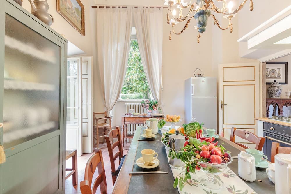 Photo of Bedroom in Vicopelago