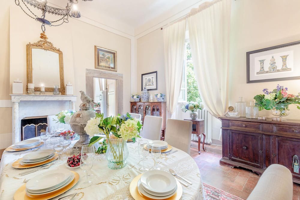 Photo of Bedroom in Vicopelago