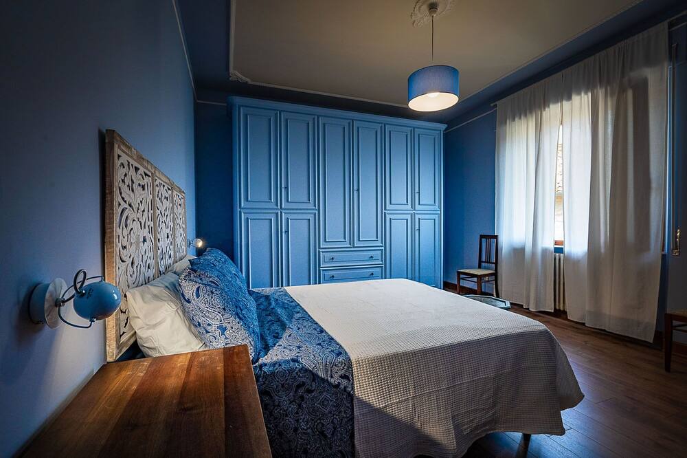 Photo of Bedroom in Monticchiello