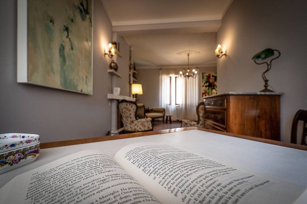 Photo of Bedroom in Monticchiello
