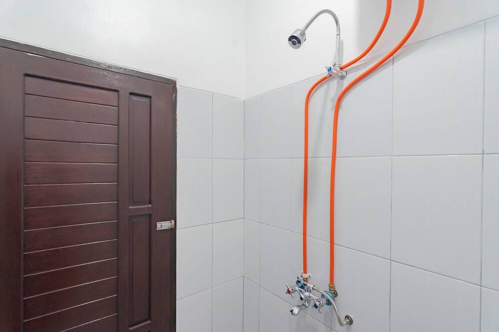 Photo of Bathroom in Balikpapan