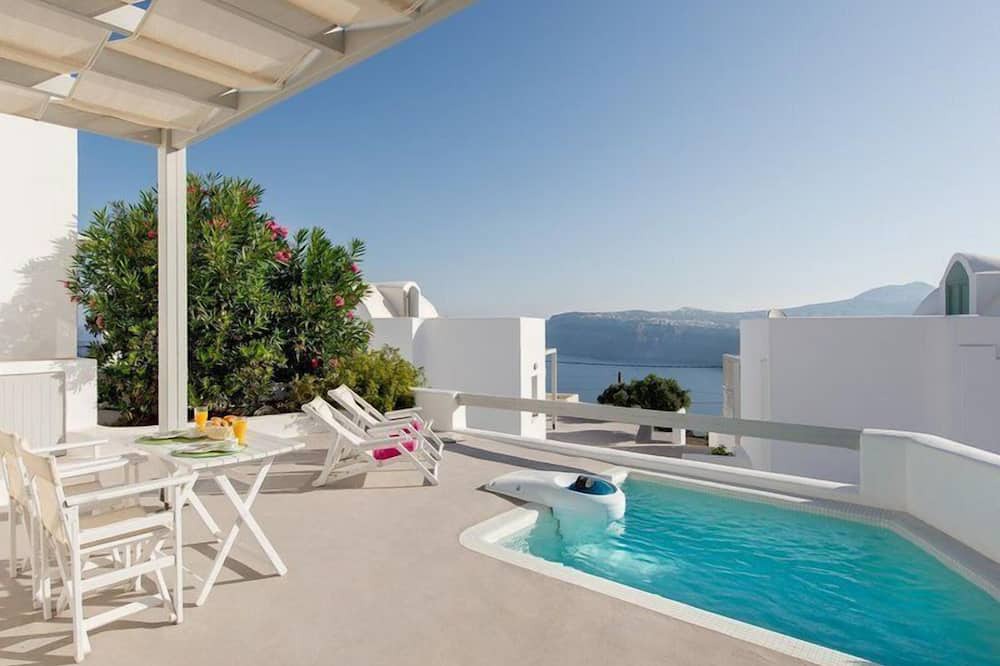Photo of Others in Fira