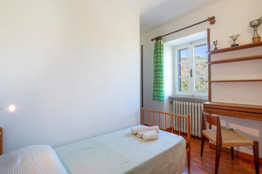 Photo of Bedroom in Marciana