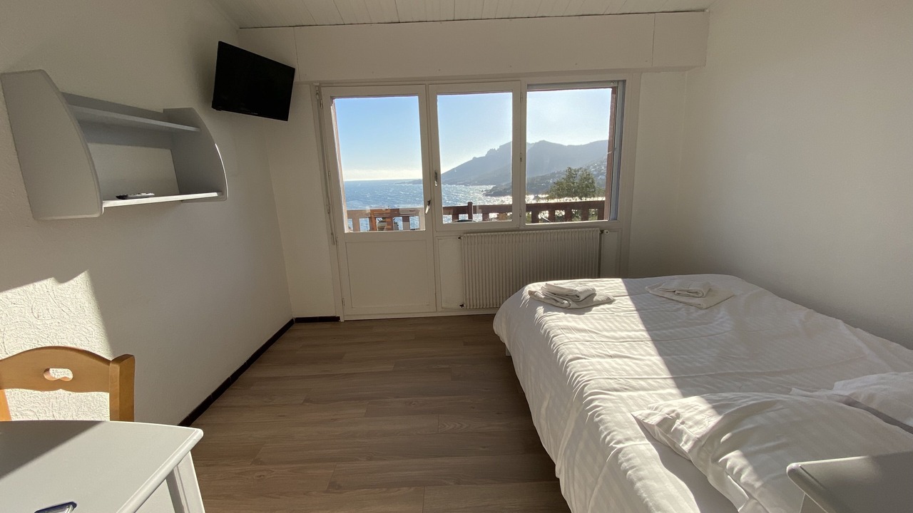 Photo of Bedroom in Theoule-Superieur