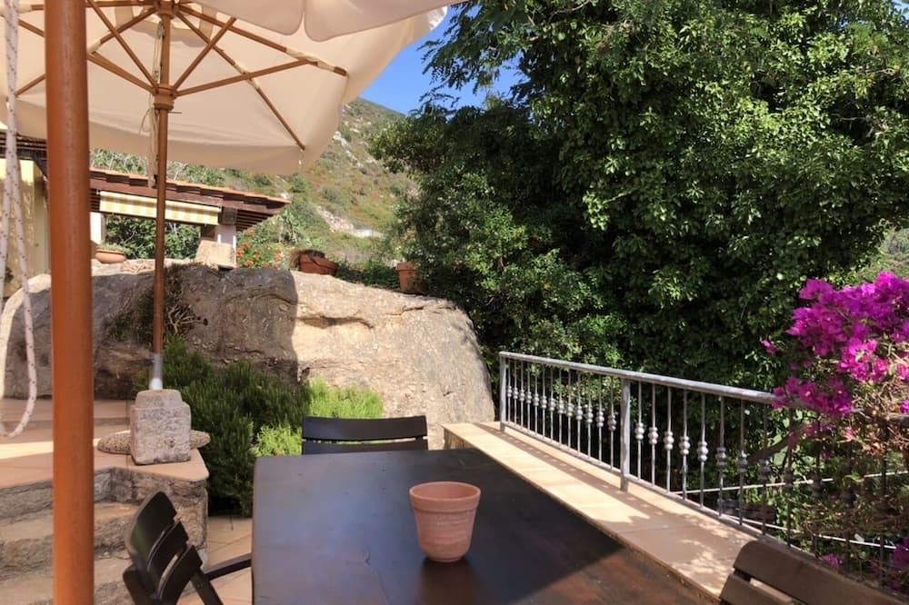 Photo of Patio Balcony in Patresi