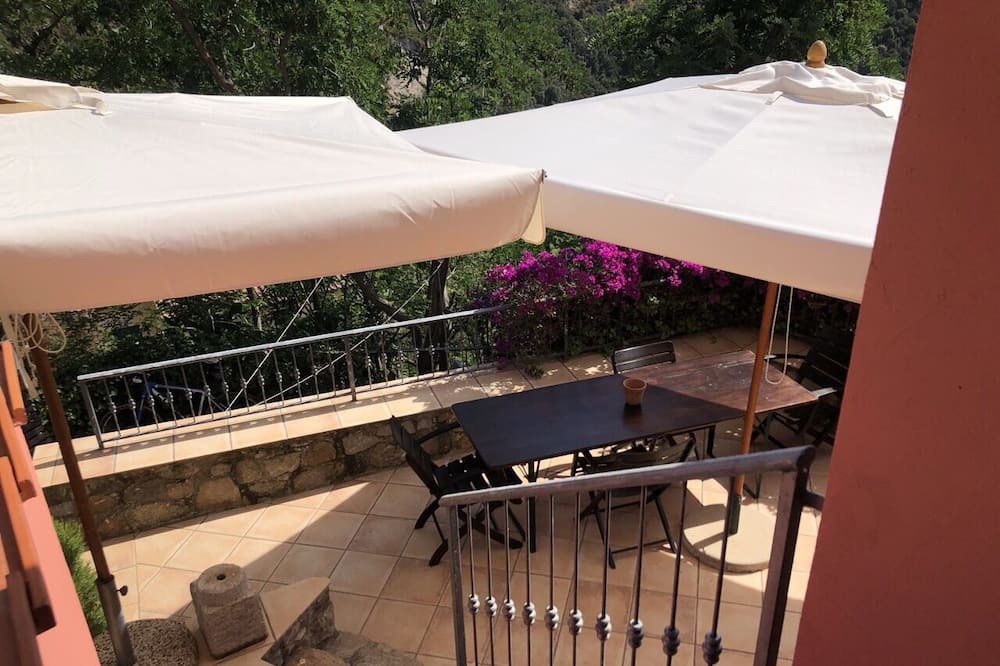 Photo of Patio Balcony in Patresi