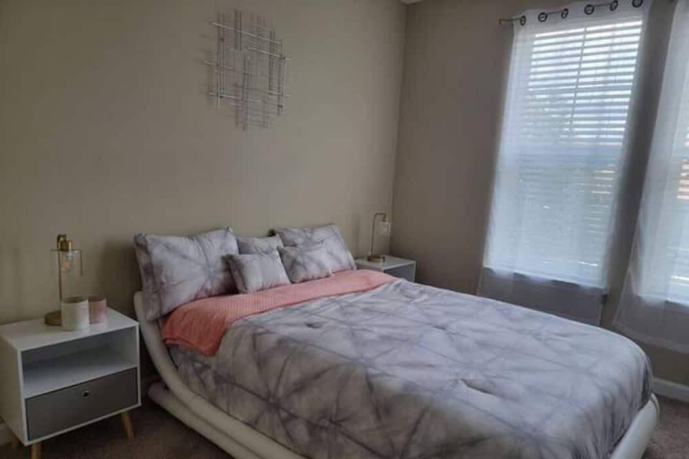 Photo of Bedroom in Ocoee