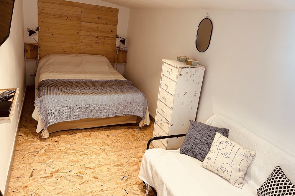 Photo of Bedroom in Tourrette-Levens
