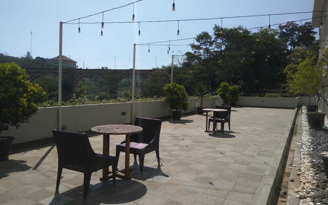 Photo of Outdoor in Hegarmanah