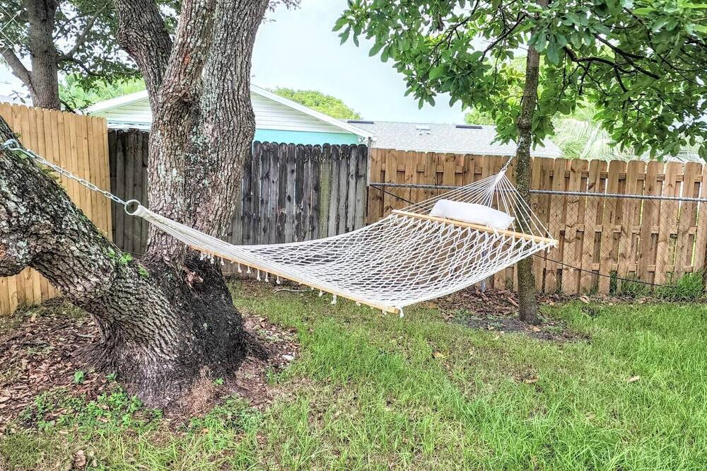 Photo of Others in Oak Ridge